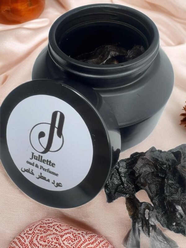 عود معطر خاص (أوقية)